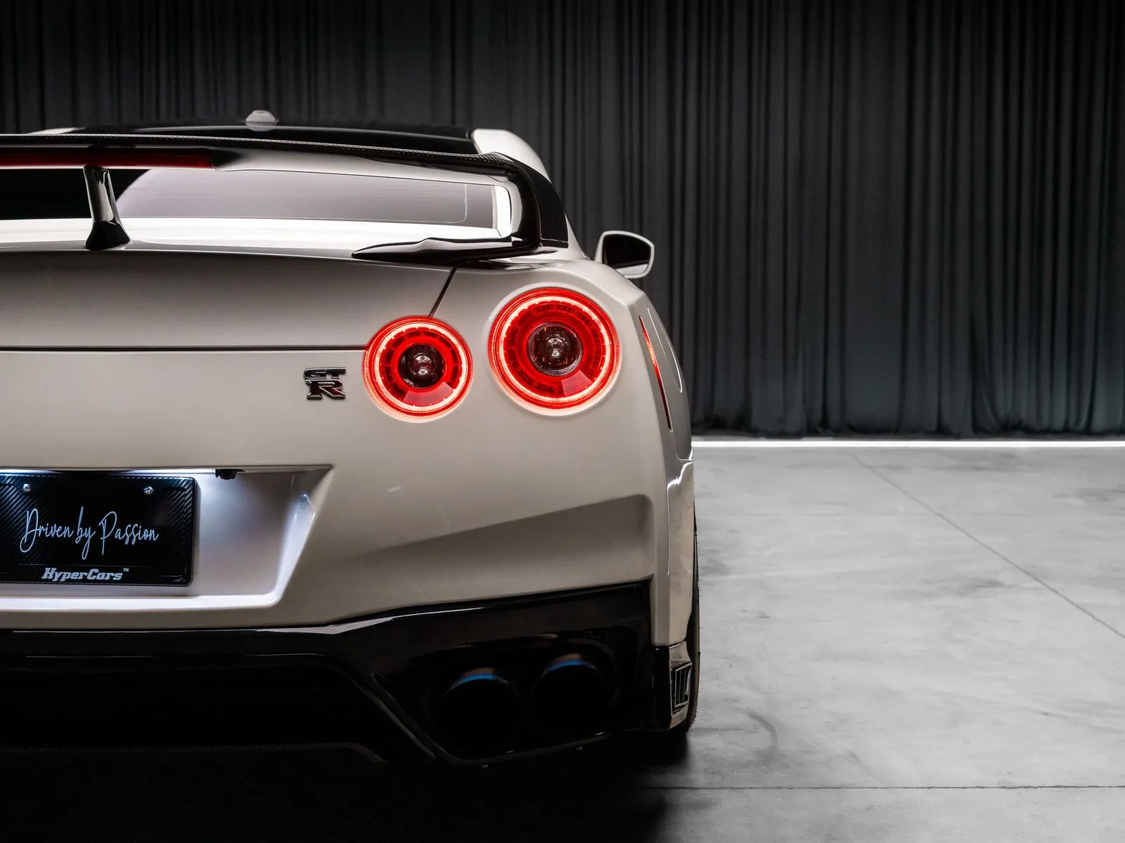 2015 Nissan GT-R Premium - Photo 36