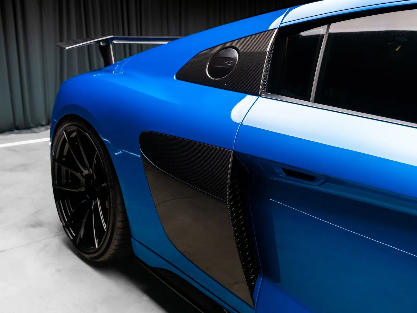 More photos of 2022 Audi R8 V10 performance at HyperCars, IN