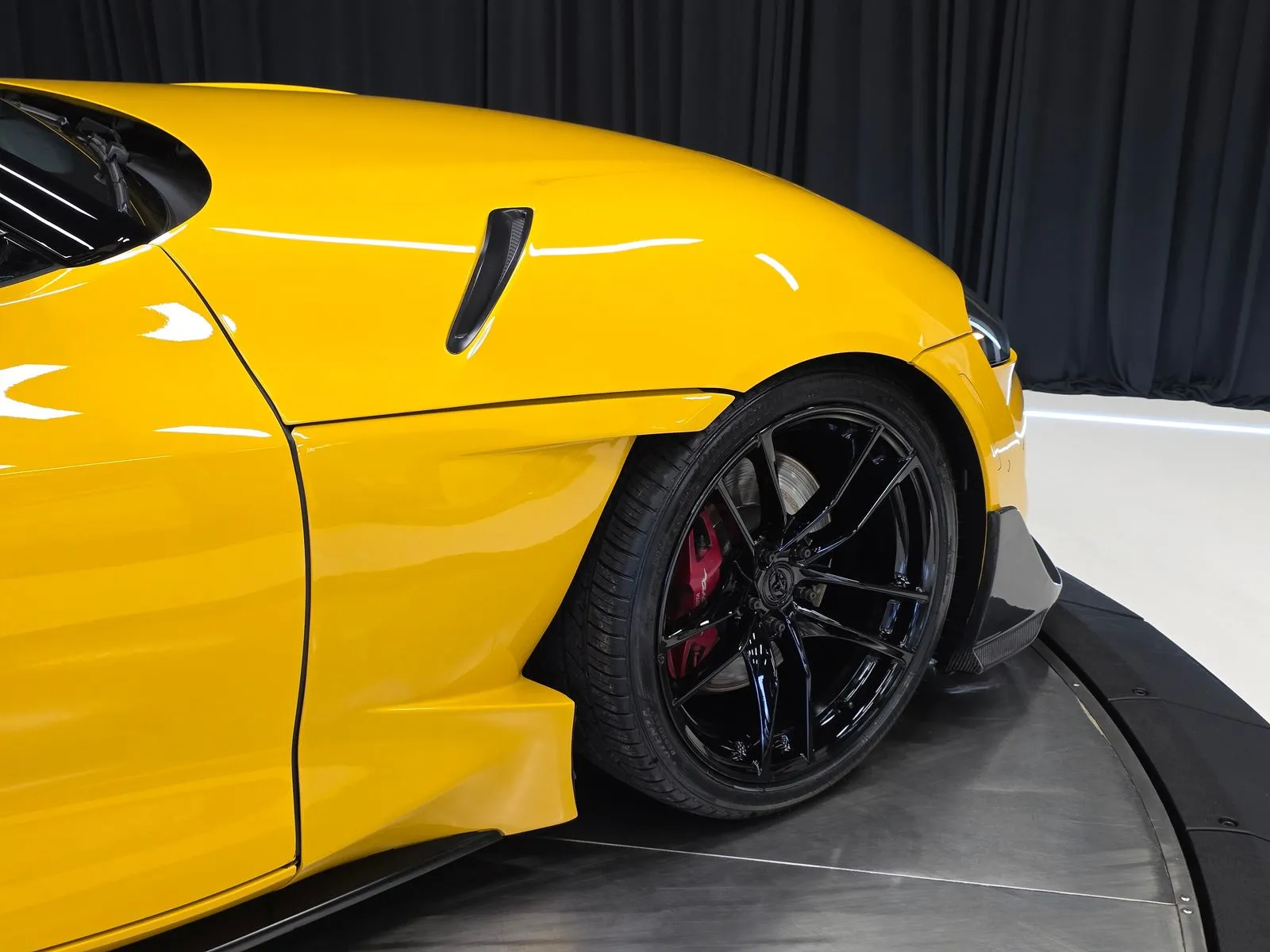 More photos of 2021 Toyota Supra 3.0 at HyperCars, IN