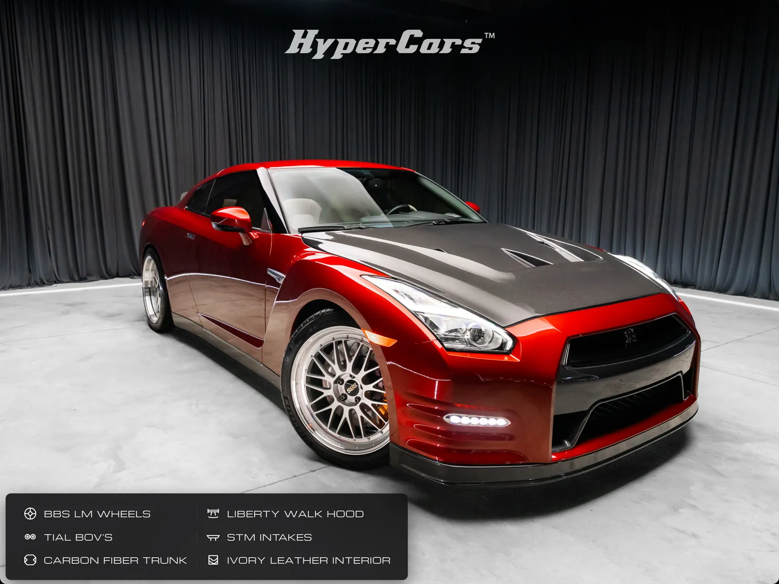 Red 2016 Nissan GT-R Premium for sale in New Albany, IN