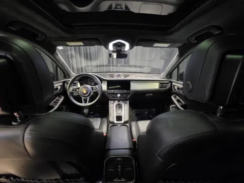 Photos of 2021 Porsche Macan Turbo for sale in New Albany, IN at HyperCars