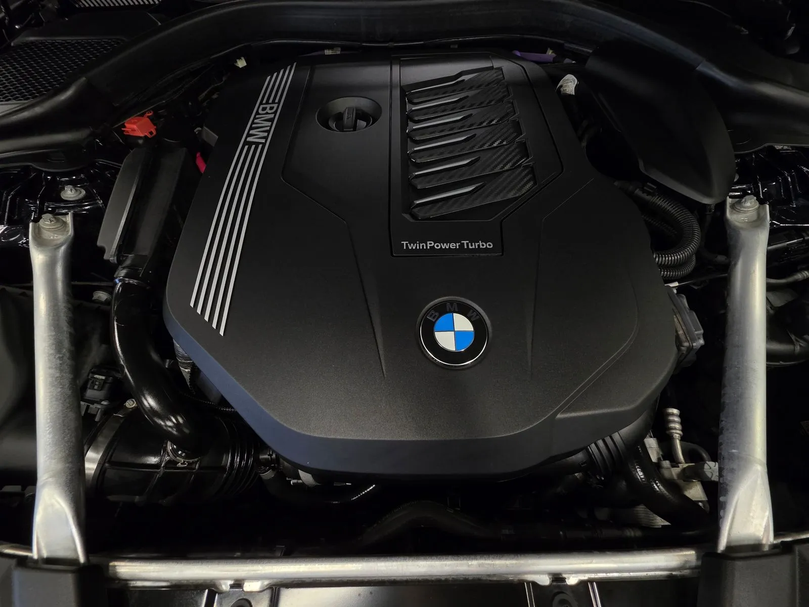 Another view of 2021 BMW 5 Series 540i xDrive for sale in New Albany, IN at HyperCars