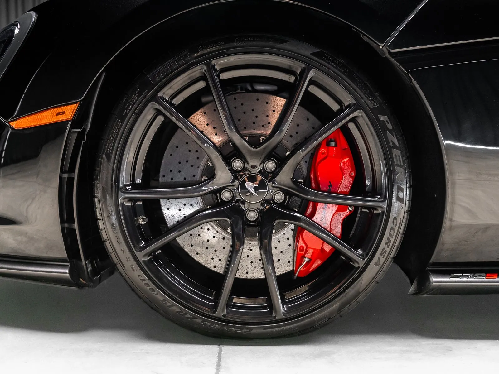 Another view of 2019 McLaren 570S for sale in New Albany, IN at HyperCars