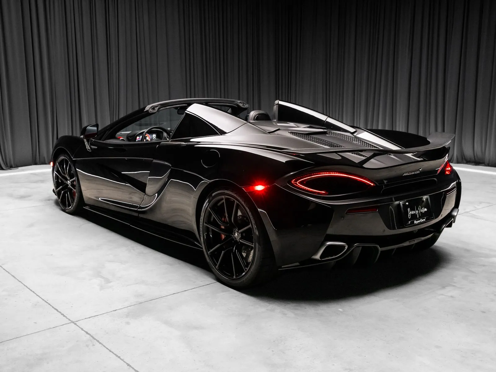 More photos of 2019 McLaren 570S at HyperCars, IN