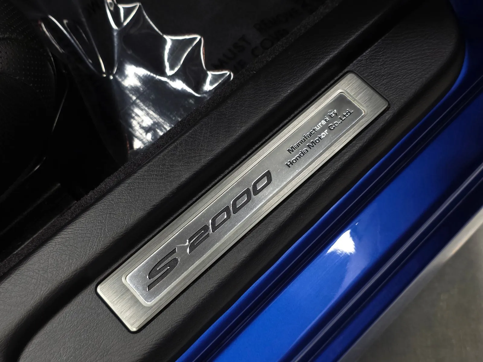 Another view of 2006 Honda S2000 for sale in New Albany, IN at HyperCars