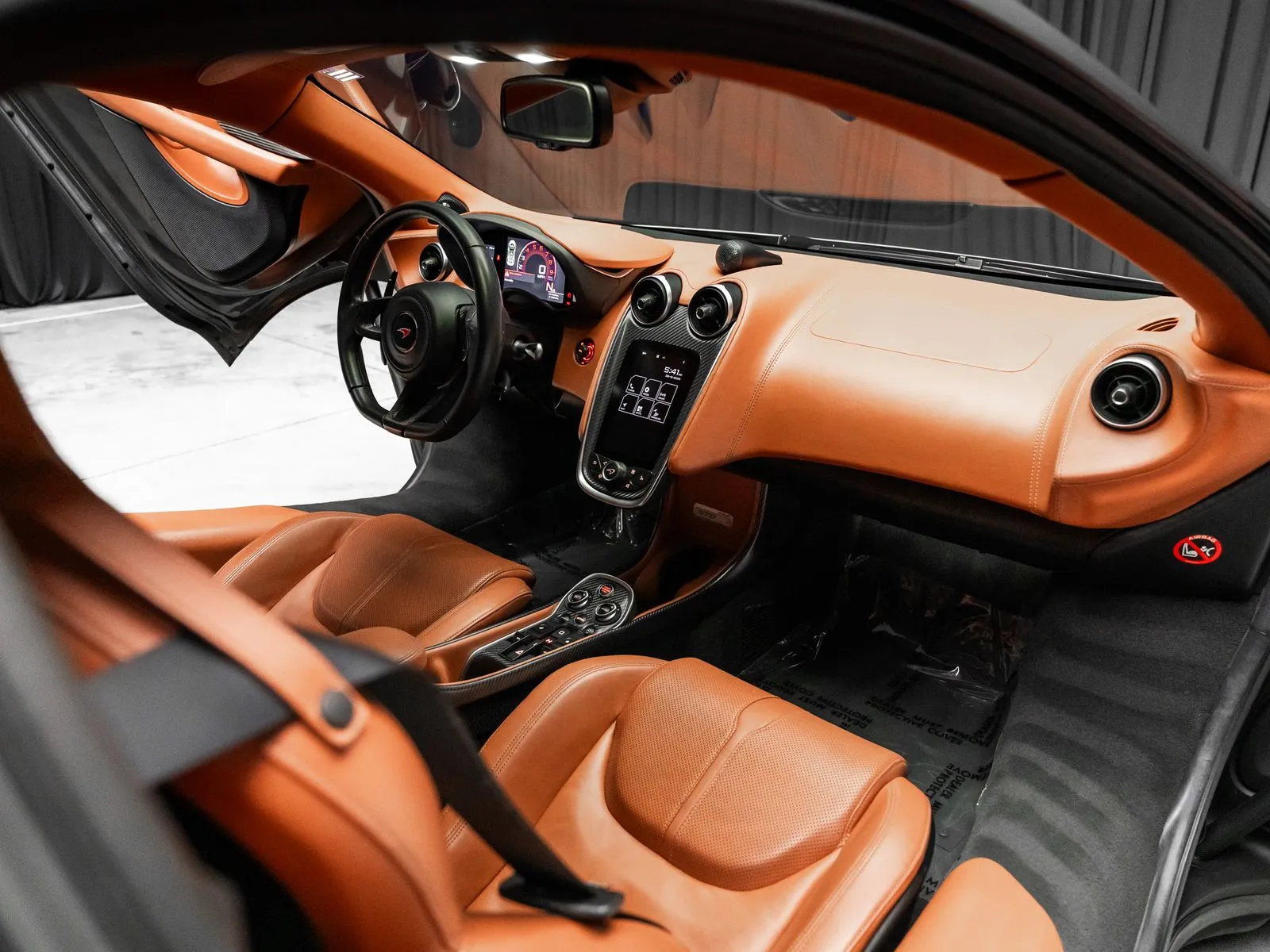 More photos of 2017 McLaren 570GT at HyperCars, IN