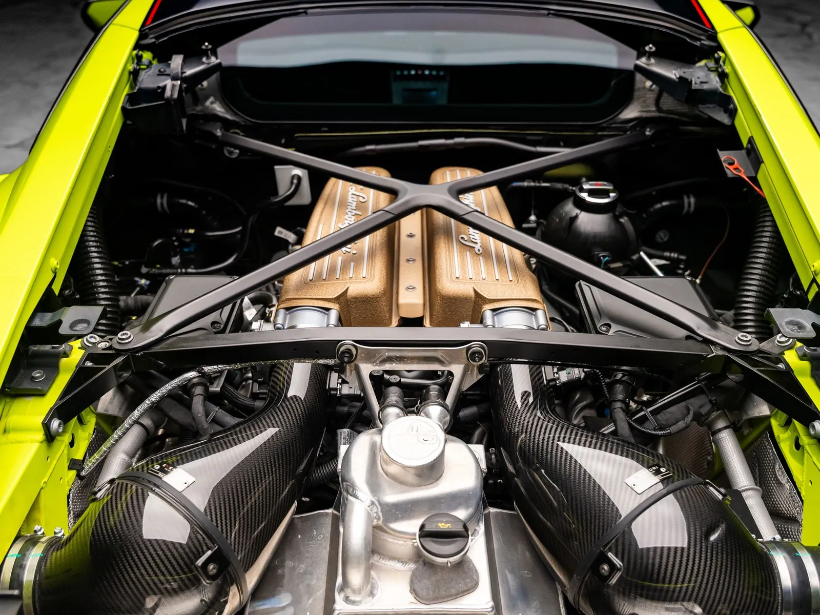 More photos of 2022 Lamborghini Huracan STO at HyperCars, IN