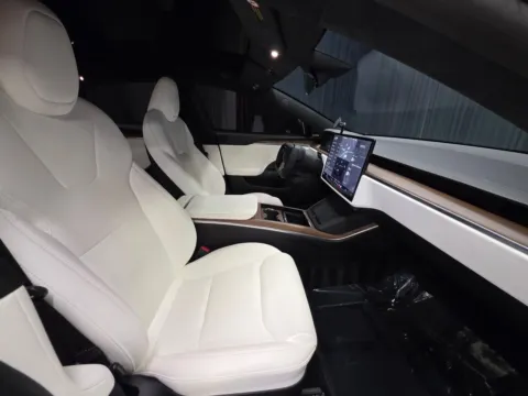 Another view of 2021 Tesla Model S Long Range for sale in New Albany, IN at HyperCars