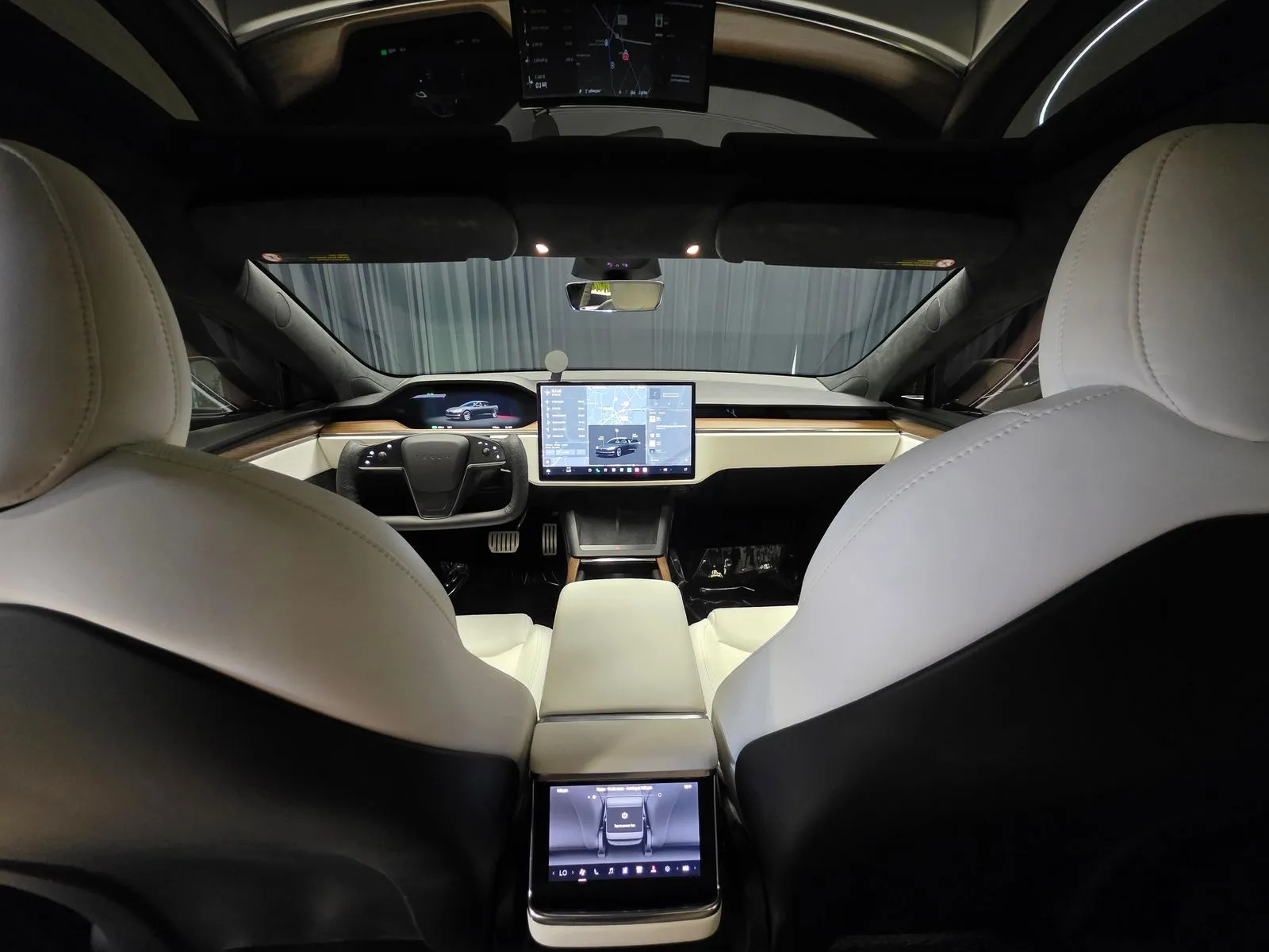Photos of 2021 Tesla Model S Long Range for sale in New Albany, IN at HyperCars