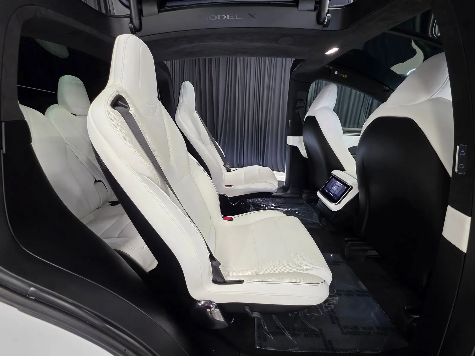 More photos of 2022 Tesla Model X Plaid at HyperCars, IN
