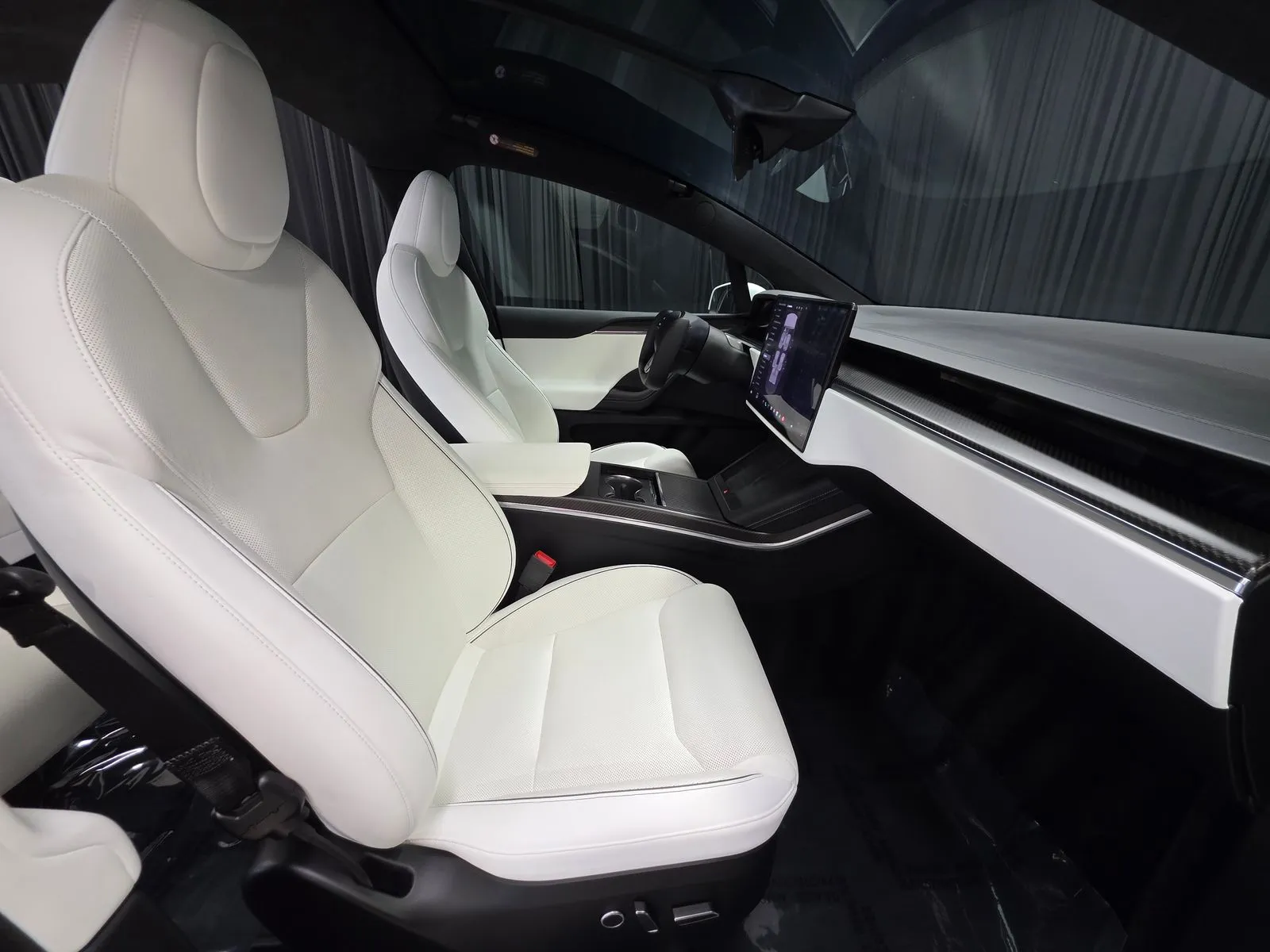 Another view of 2022 Tesla Model X Plaid for sale in New Albany, IN at HyperCars