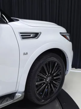 More photos of 2019 INFINITI QX80 Limited at HyperCars, IN