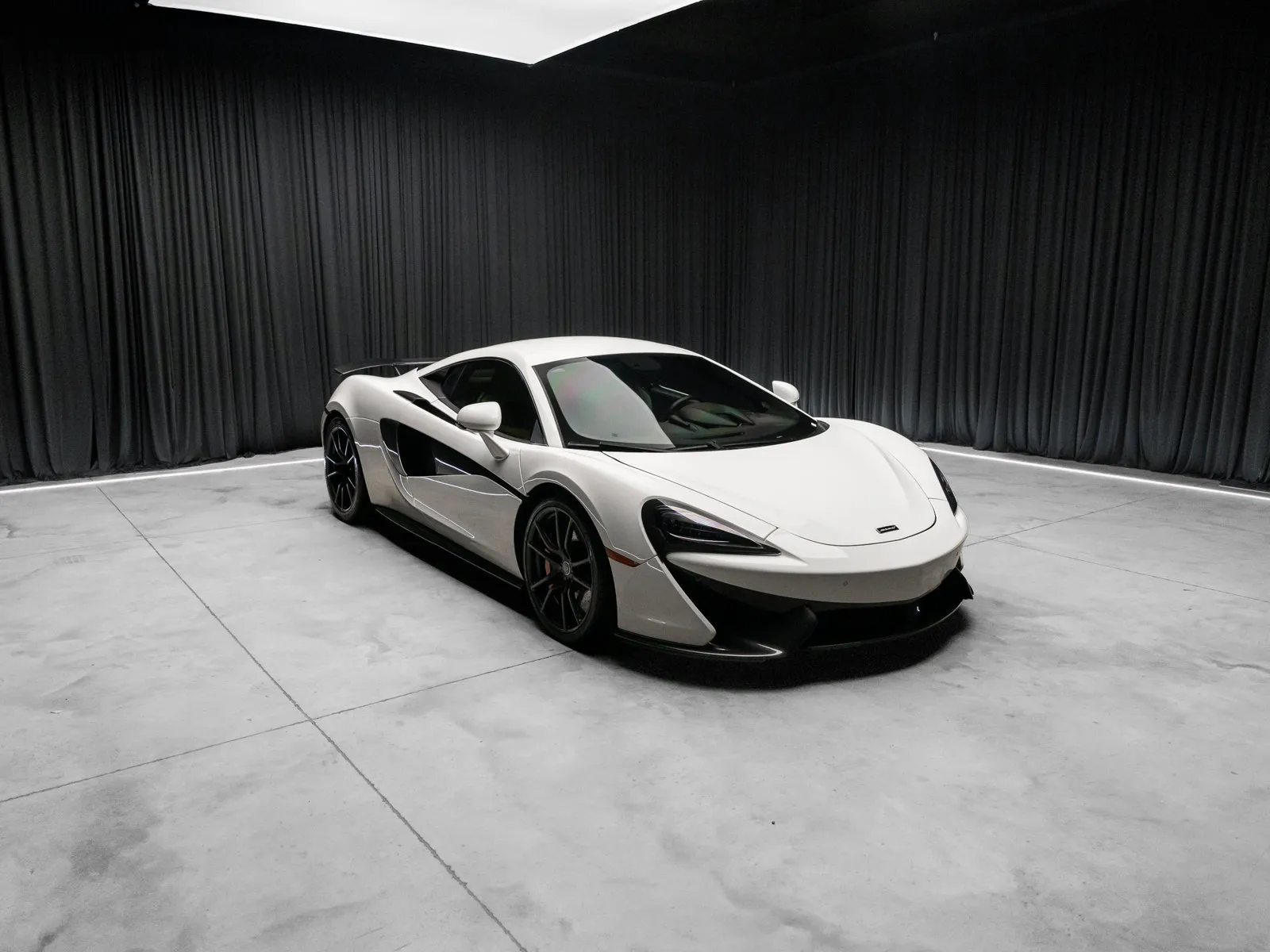 More photos of 2016 McLaren 570S at HyperCars, IN