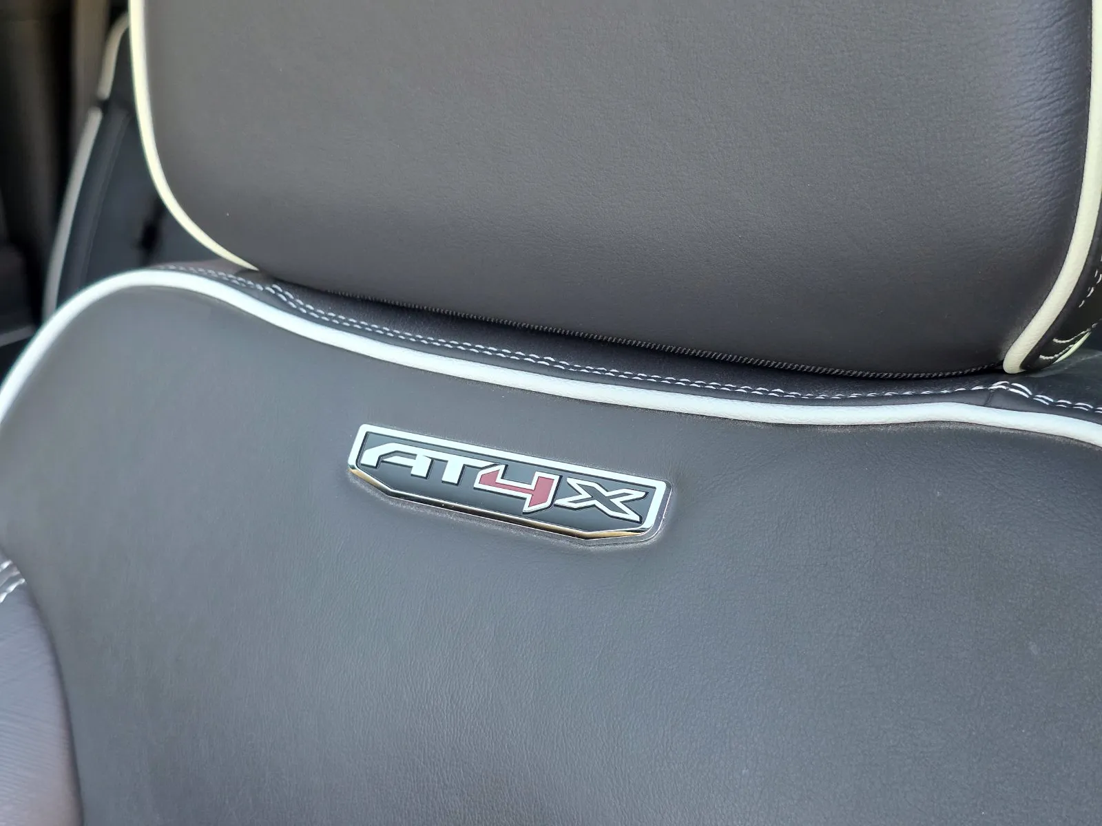 Another view of 2024 GMC Sierra 1500 AT4X for sale in New Albany, IN at HyperCars
