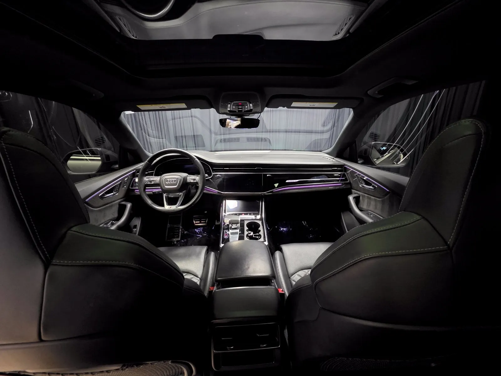 Photos of 2020 Audi SQ8 4.0T Prestige for sale in New Albany, IN at HyperCars