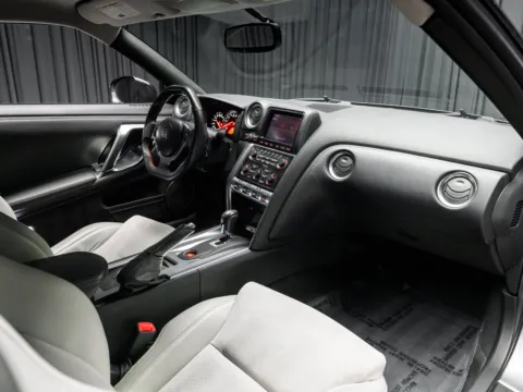 More photos of 2009 Nissan GT-R Premium at HyperCars, IN