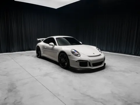 Photos of 2015 Porsche 911 GT3 for sale in New Albany, IN at HyperCars