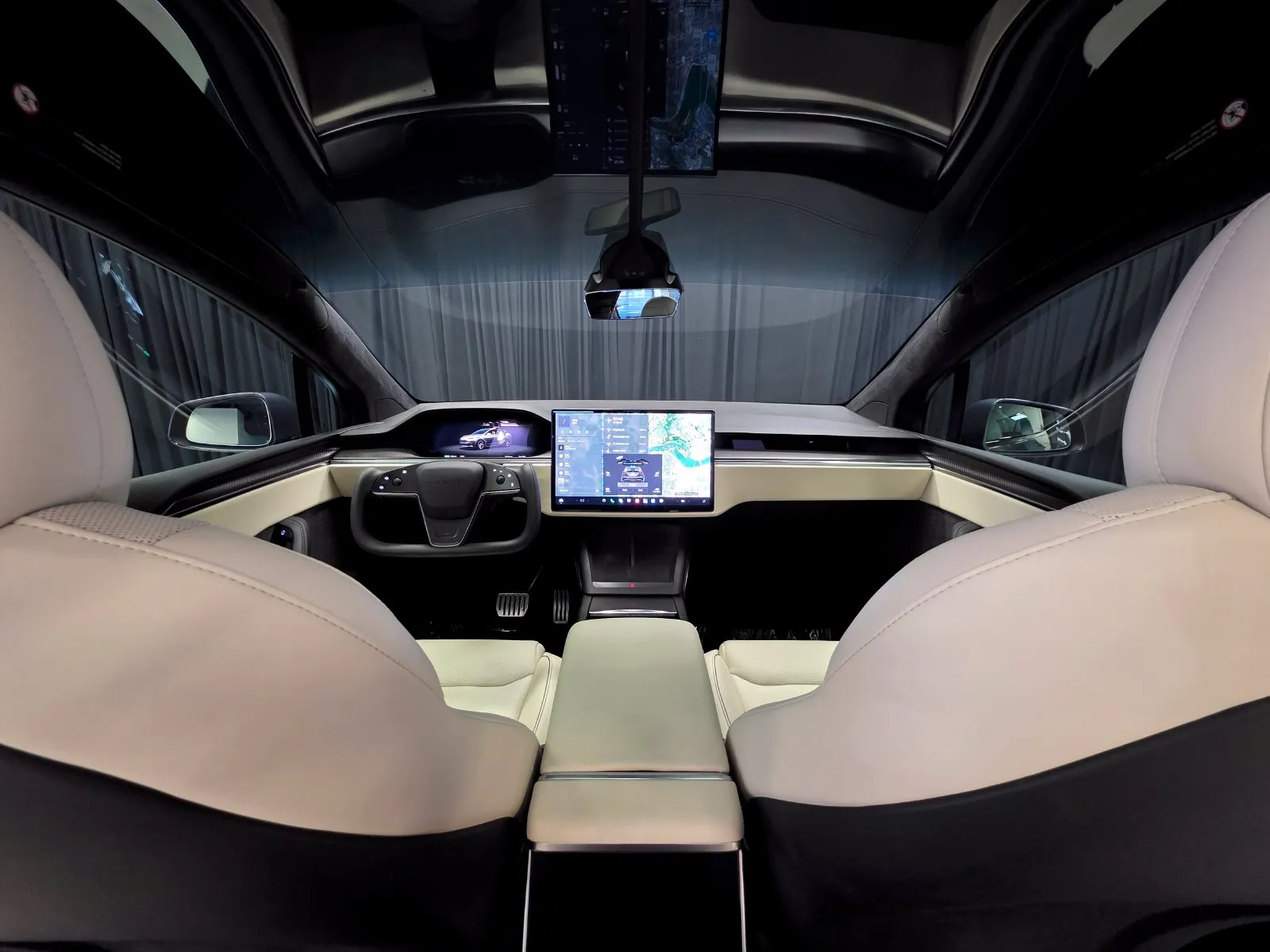 Photos of 2022 Tesla Model X Plaid for sale in New Albany, IN at HyperCars