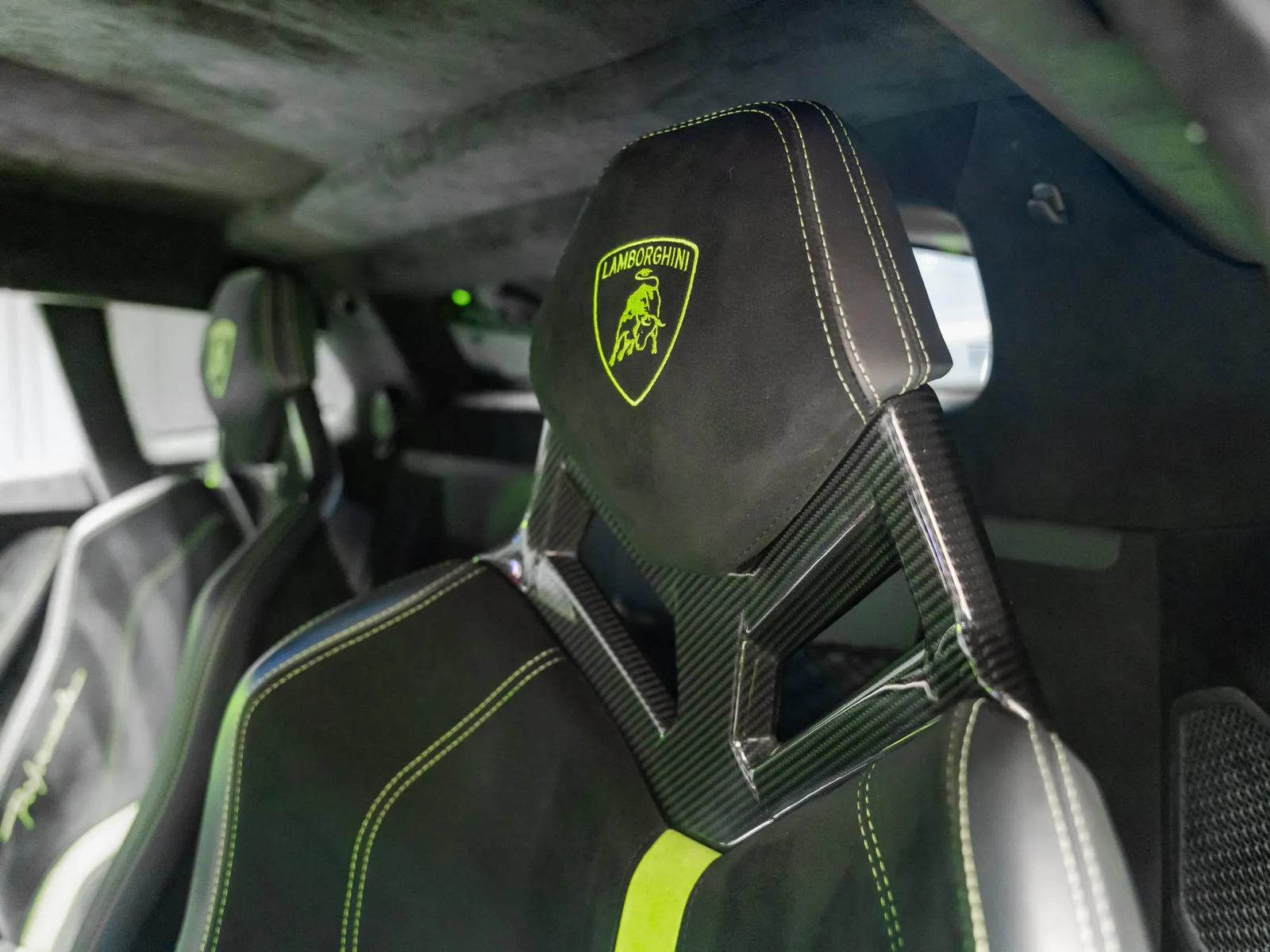More photos of 2018 Lamborghini Huracan Performante at HyperCars, IN