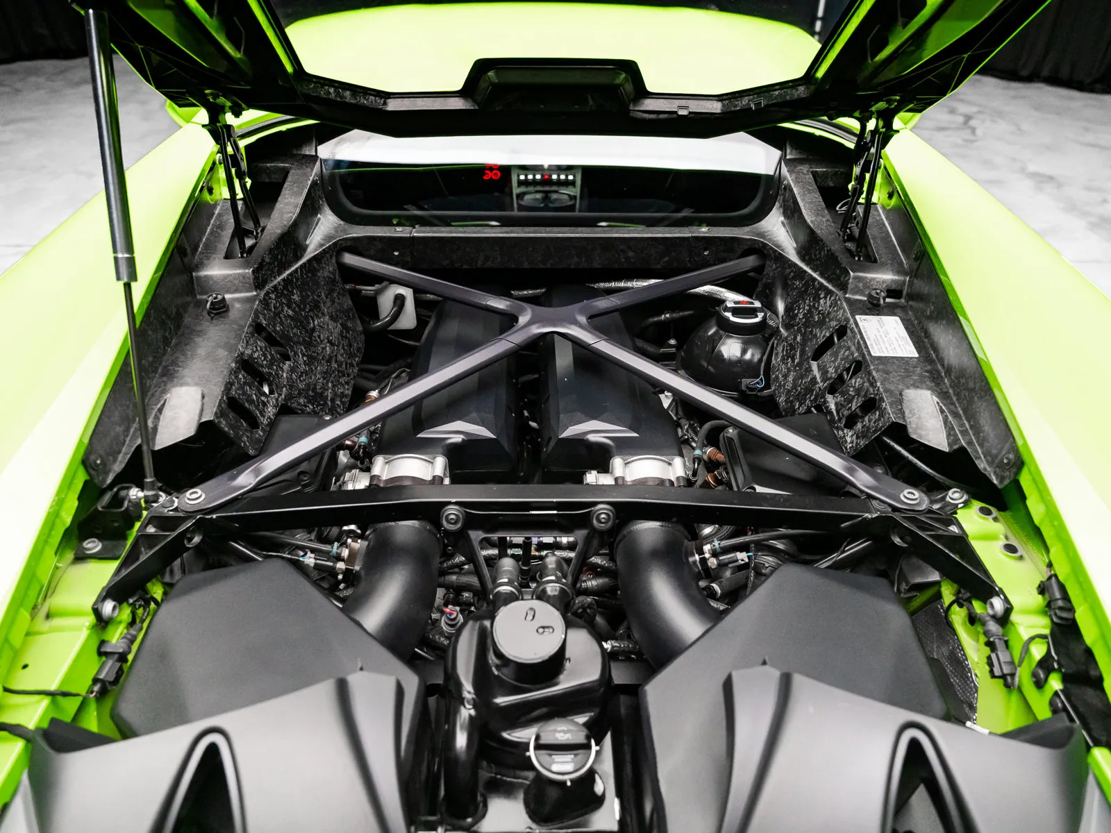 Photos of 2018 Lamborghini Huracan Performante for sale in New Albany, IN at HyperCars
