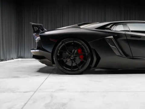 Another view of 2015 Lamborghini Aventador LP 700-4 for sale in New Albany, IN at HyperCars