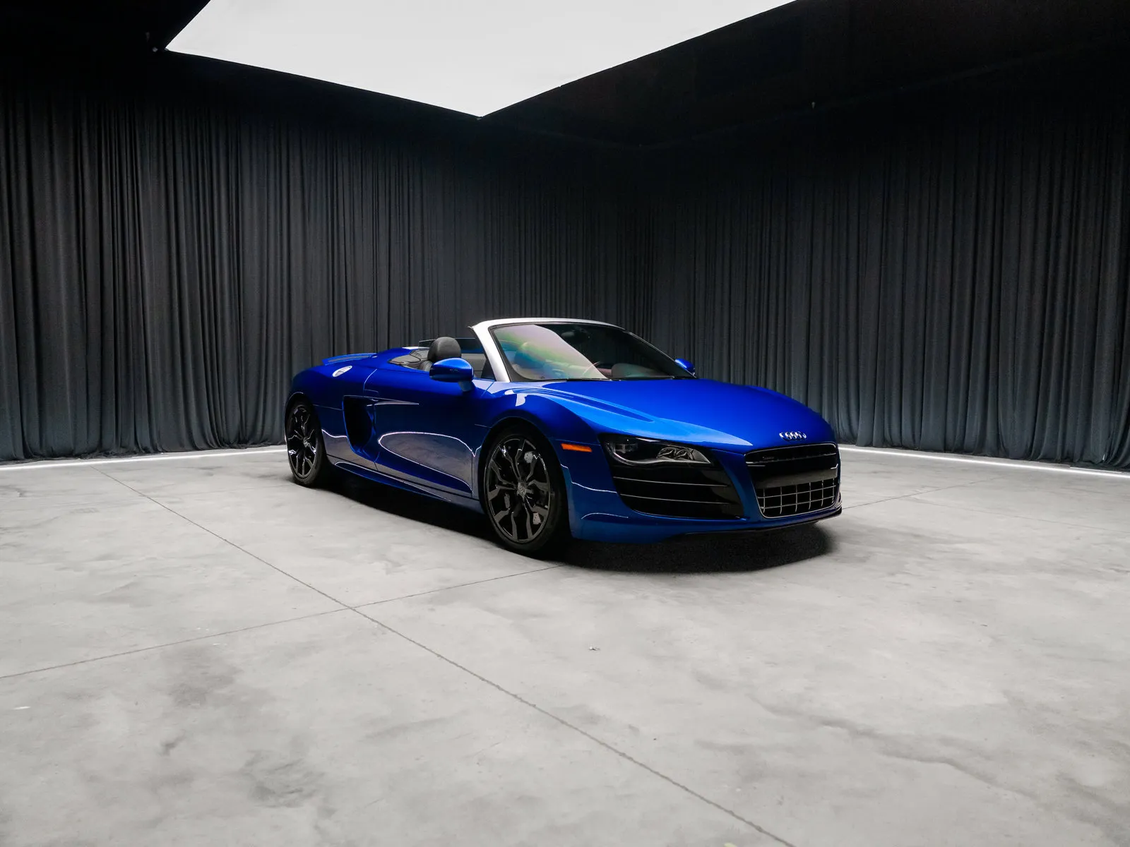 Another view of 2012 Audi R8 5.2 for sale in New Albany, IN at HyperCars