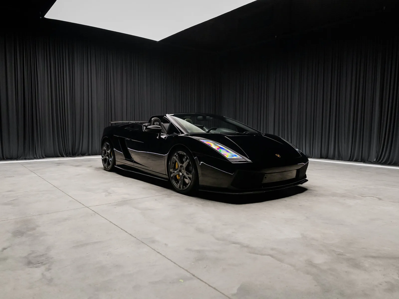 Photos of 2008 Lamborghini Gallardo Spyder for sale in New Albany, IN at HyperCars