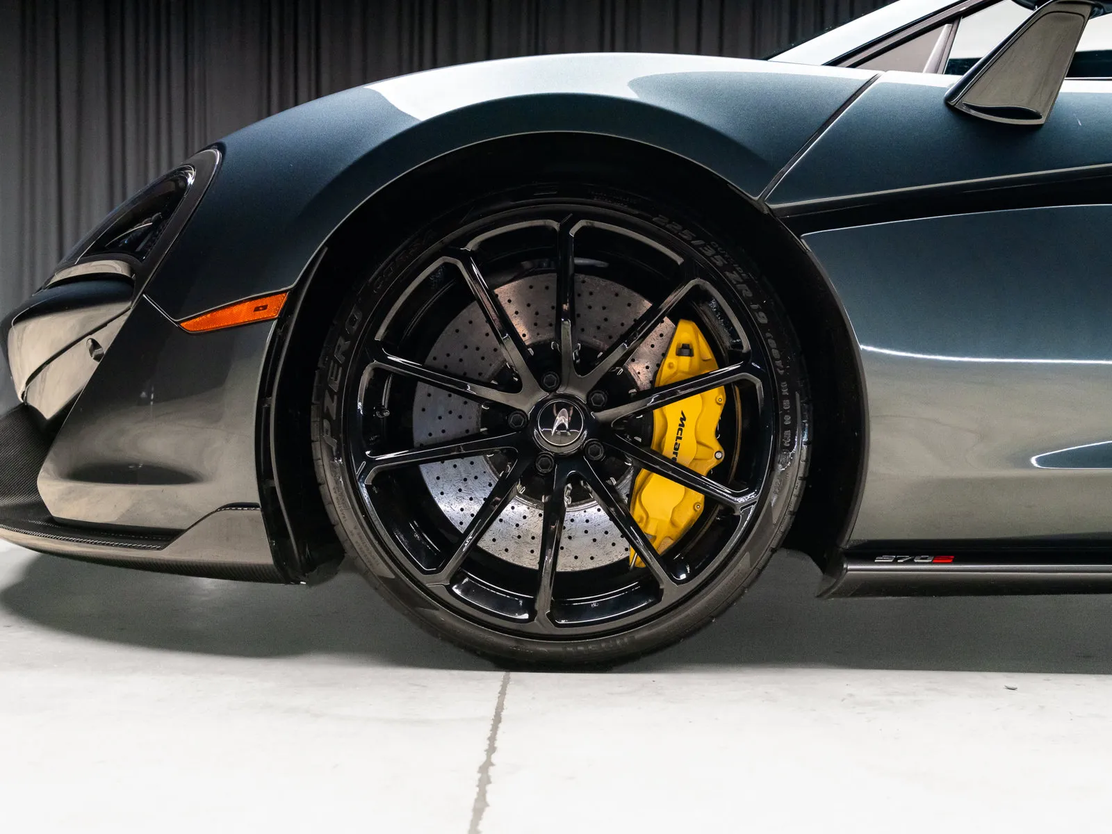 Photos of 2019 McLaren 570S for sale in New Albany, IN at HyperCars