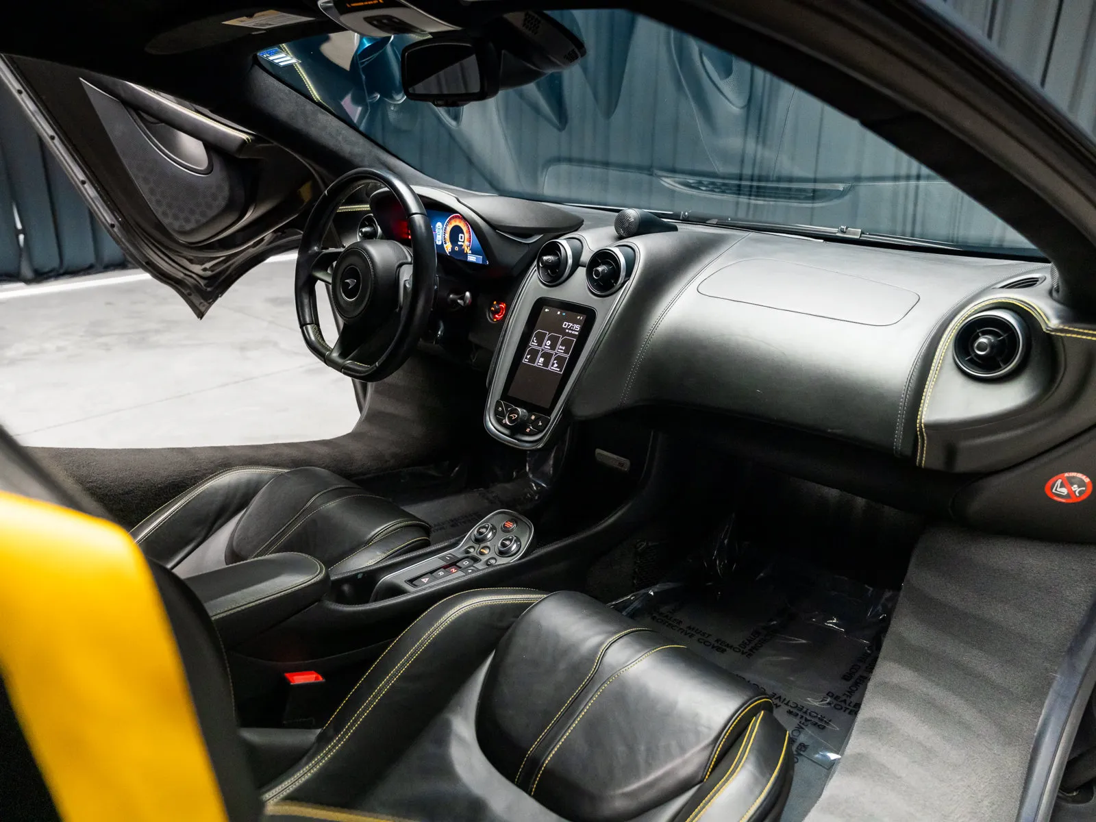 More photos of 2019 McLaren 570S at HyperCars, IN