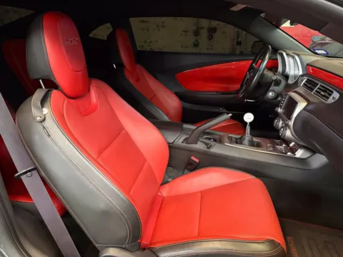 Photos of 2015 Chevrolet Camaro SS for sale in New Albany, IN at HyperCars