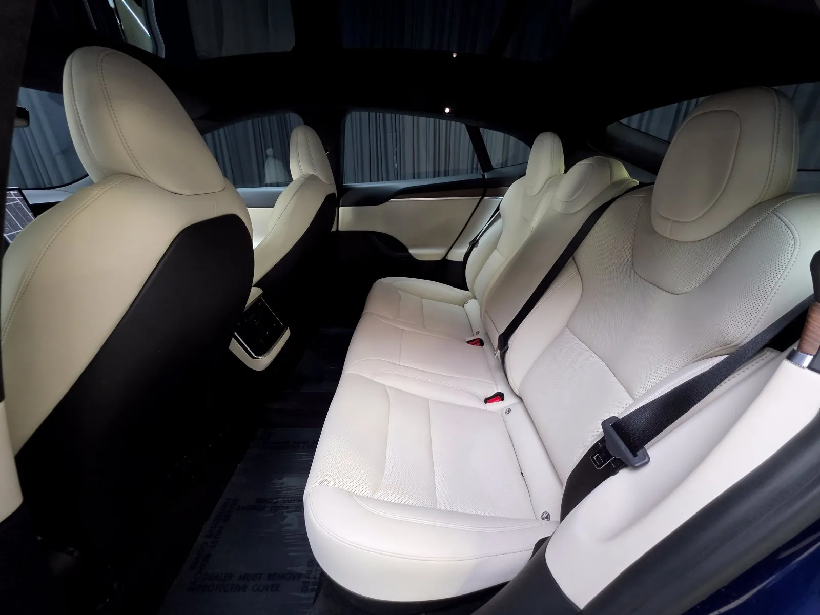 More photos of 2022 Tesla Model S at HyperCars, IN