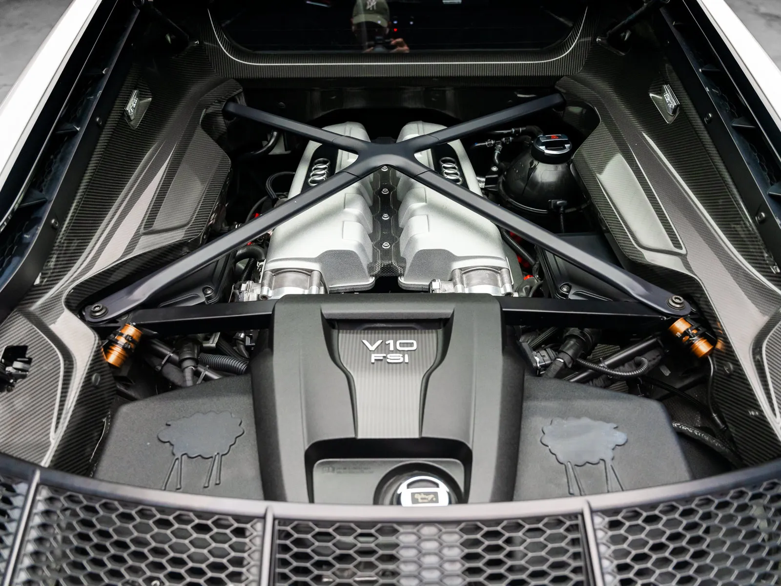 Photos of 2017 Audi R8 5.2 for sale in New Albany, IN at HyperCars