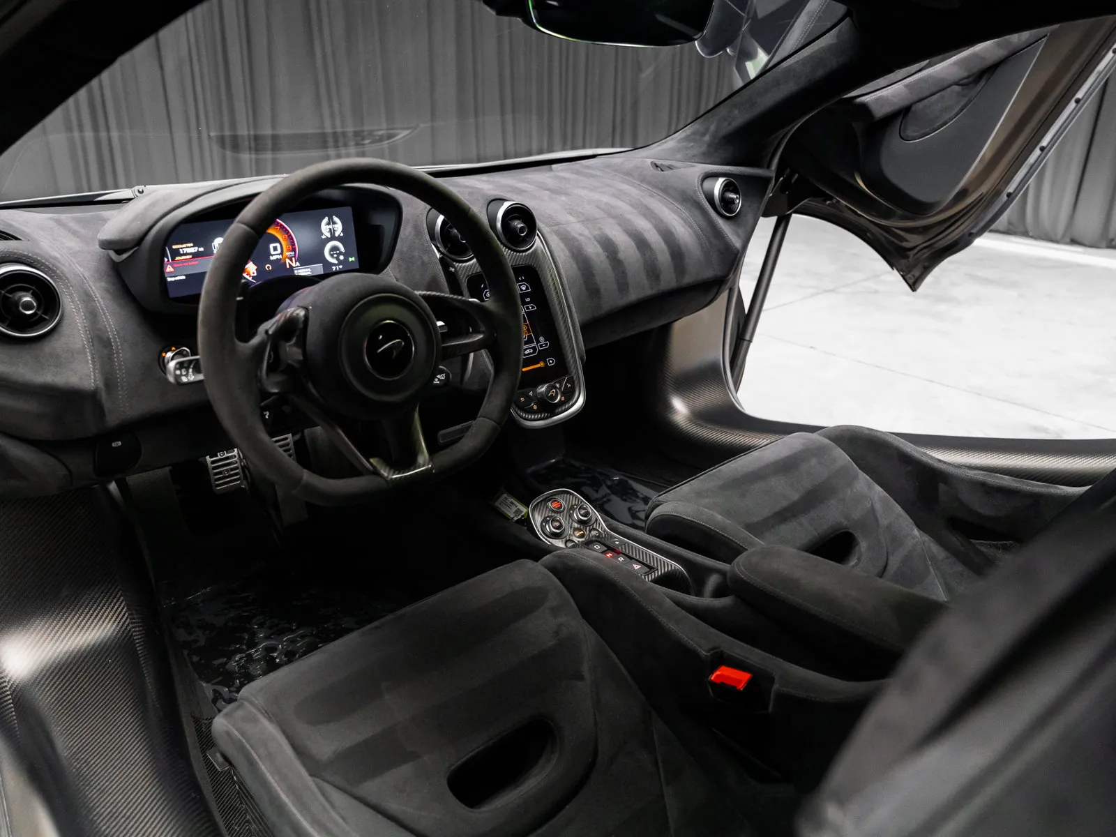 More photos of 2019 McLaren 600LT at HyperCars, IN