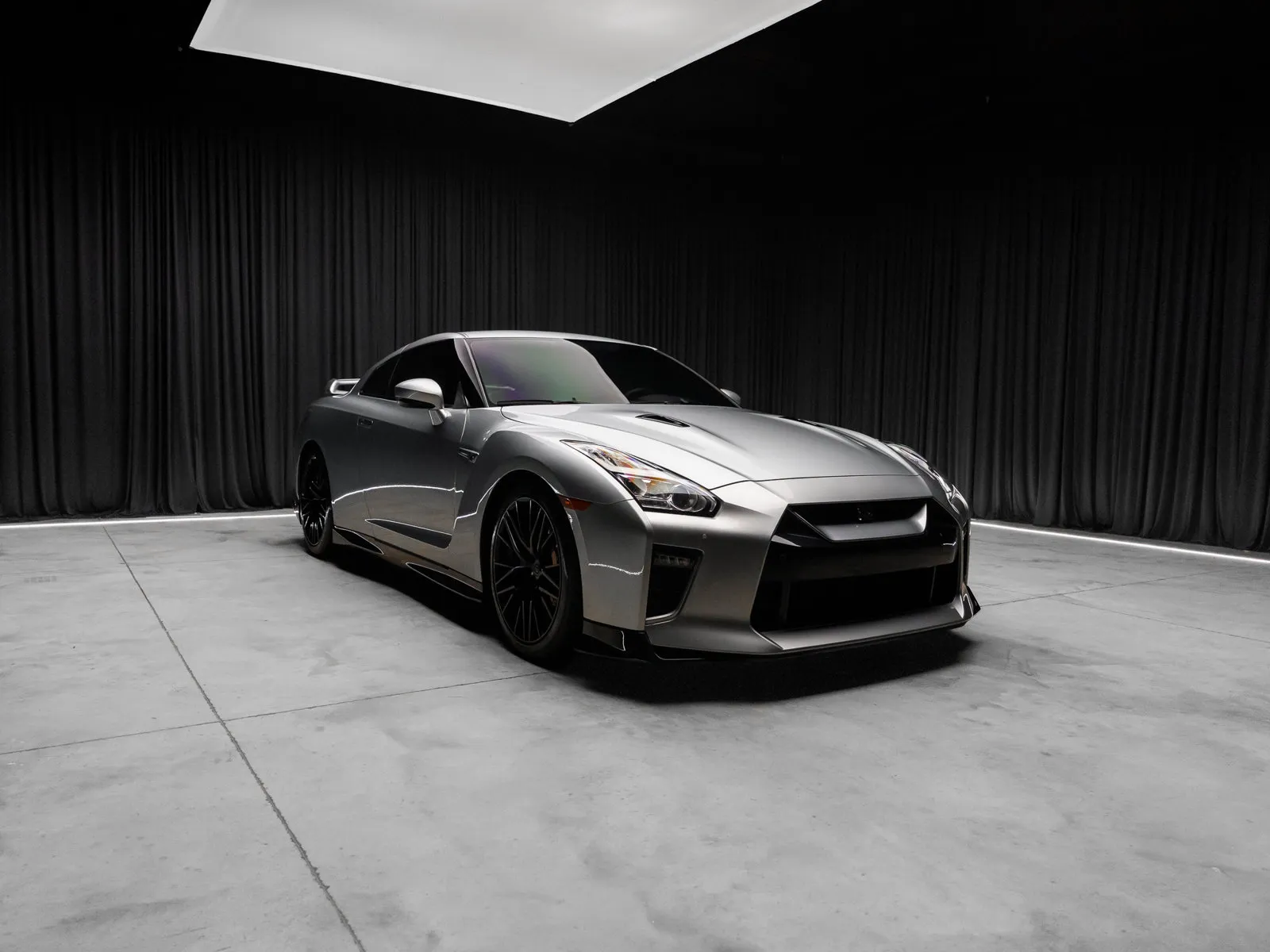 Photos of 2020 Nissan GT-R Premium for sale in New Albany, IN at HyperCars