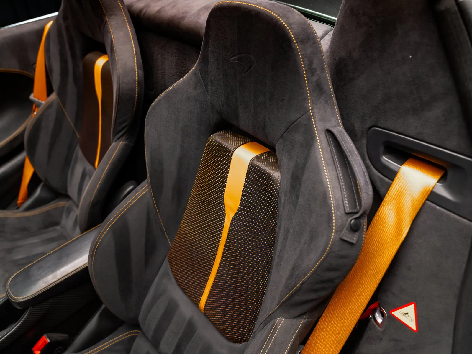 Photos of 2018 McLaren 570S for sale in New Albany, IN at HyperCars