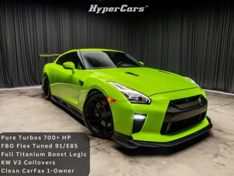 White 2017 Nissan GT-R Premium for sale in New Albany, IN