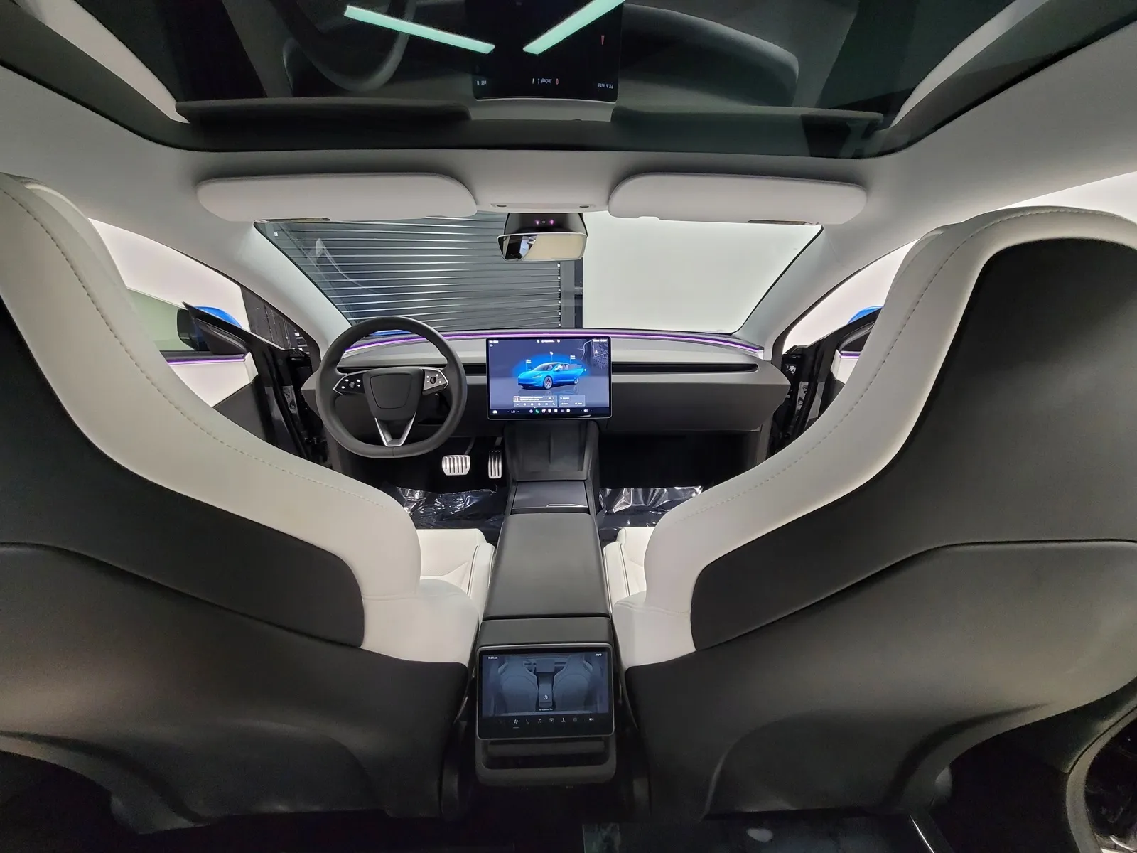 Photos of 2024 Tesla Model 3 Performance for sale in New Albany, IN at HyperCars