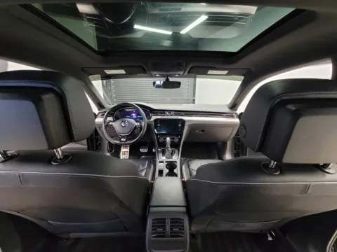 Another view of 2019 Volkswagen Arteon 2.0T SEL R-Line for sale in New Albany, IN at HyperCars