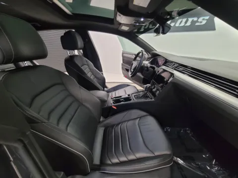 More photos of 2019 Volkswagen Arteon 2.0T SEL R-Line at HyperCars, IN