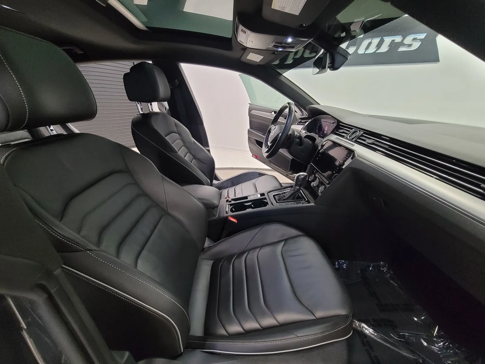 Another view of 2019 Volkswagen Arteon 2.0T SEL R-Line for sale in New Albany, IN at HyperCars