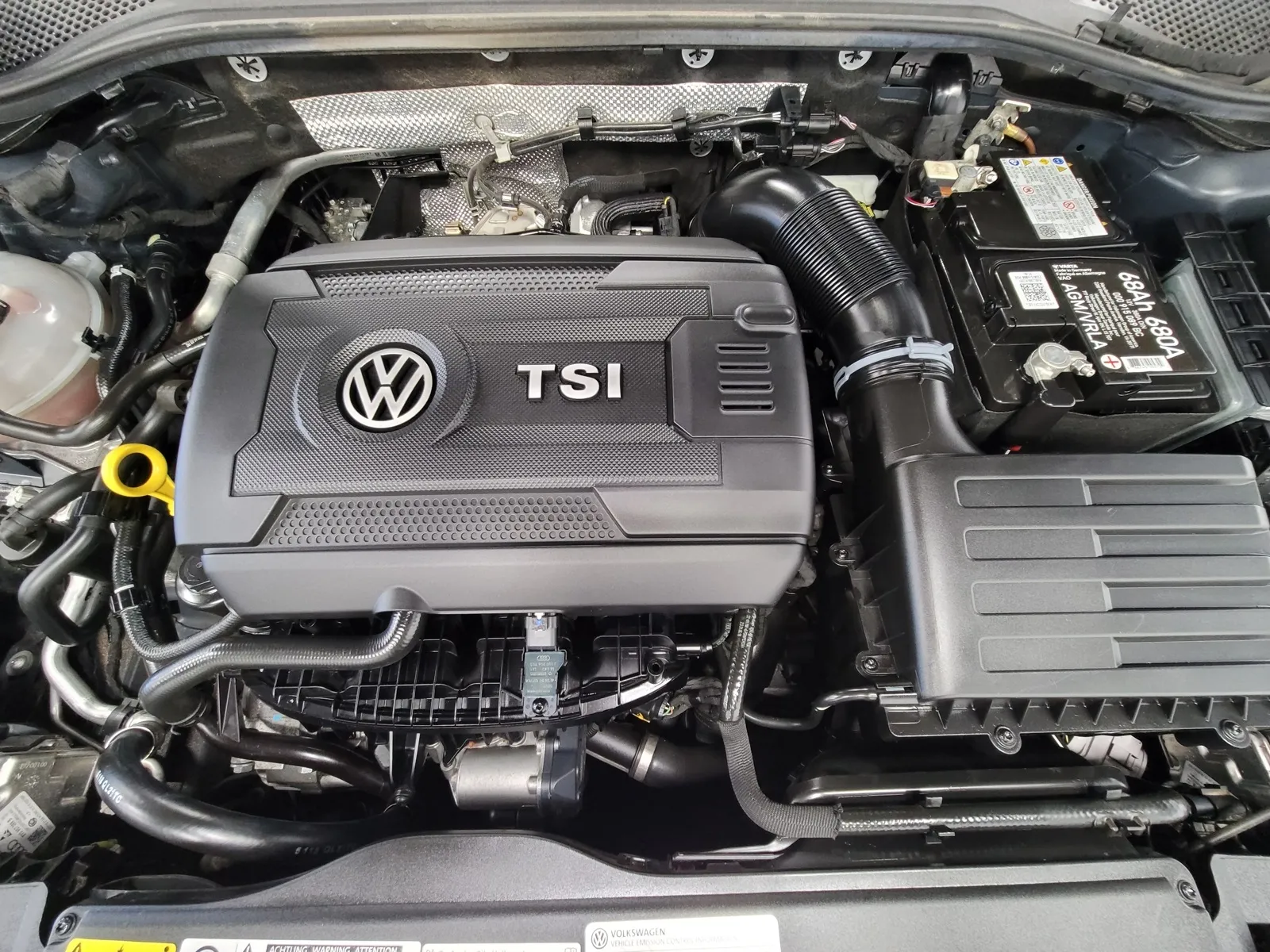 More photos of 2019 Volkswagen Arteon 2.0T SEL R-Line at HyperCars, IN