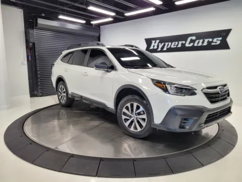 White 2020 Subaru Outback 2.5i for sale in New Albany, IN