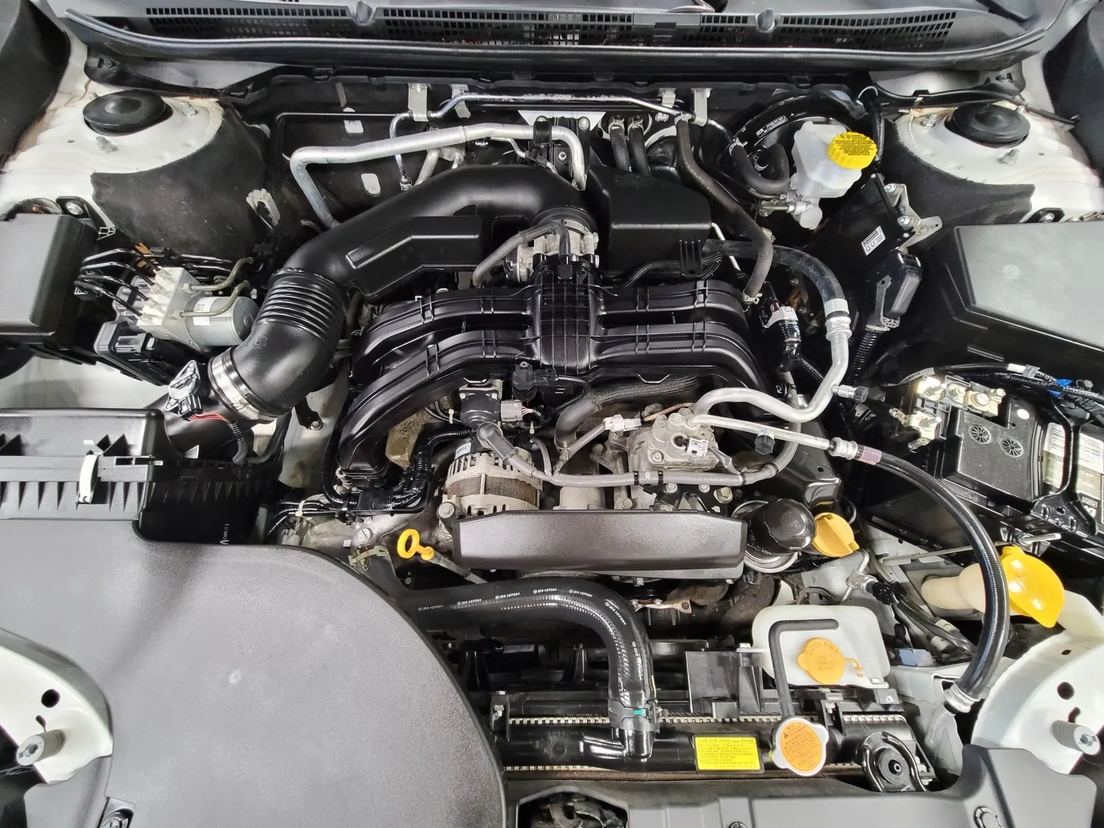 Another view of 2020 Subaru Outback 2.5i for sale in New Albany, IN at HyperCars