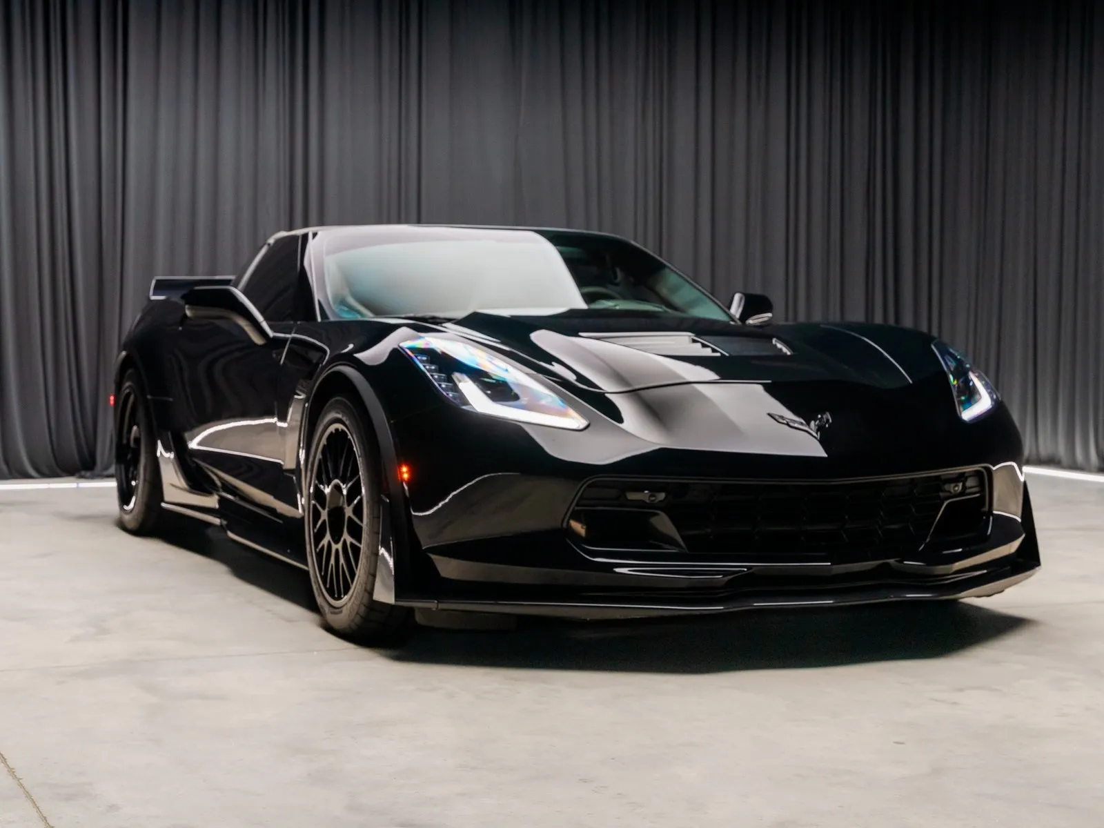 Photos of 2016 Chevrolet Corvette Z06 for sale in New Albany, IN at HyperCars