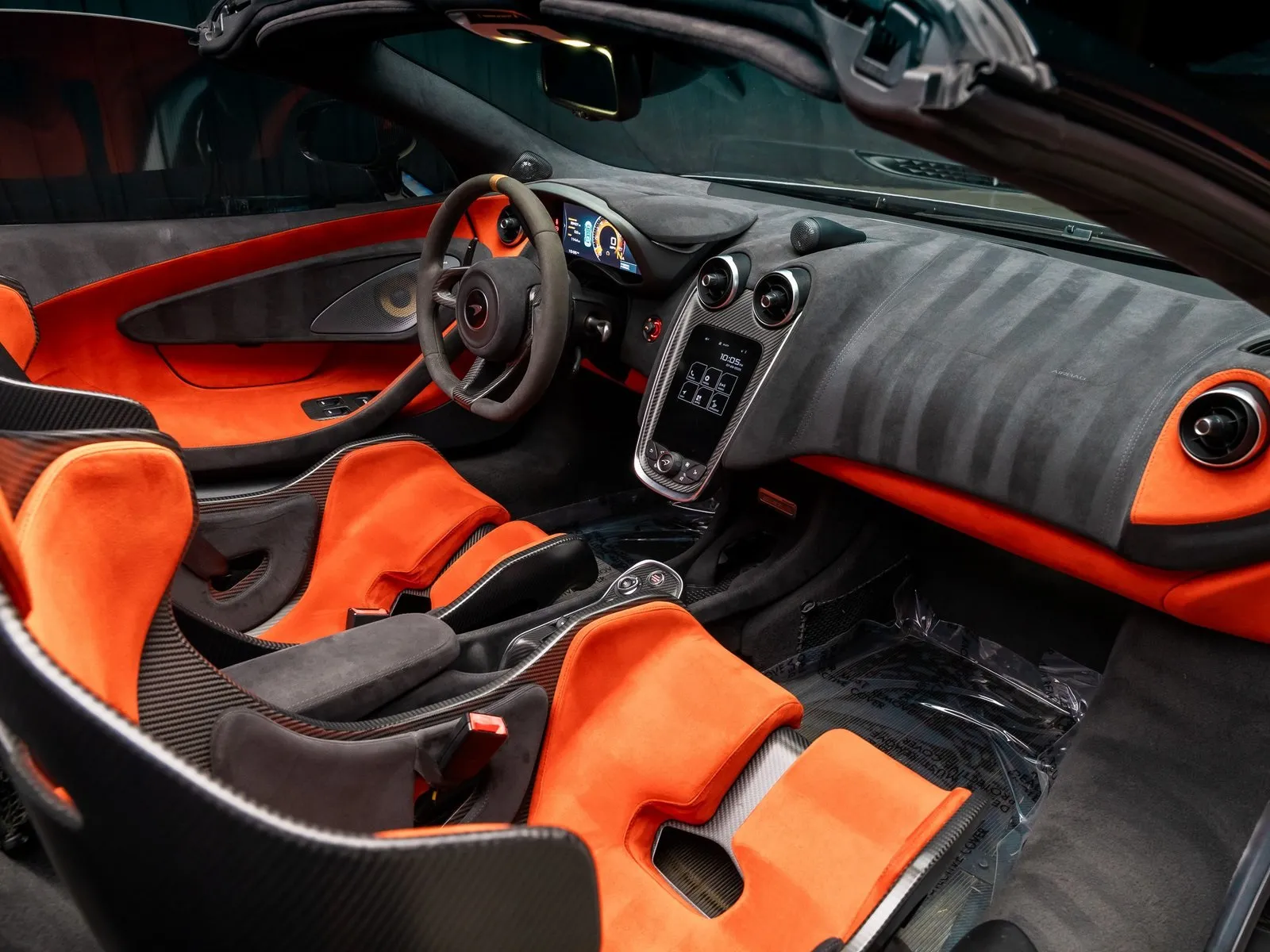 More photos of 2020 McLaren 600LT at HyperCars, IN