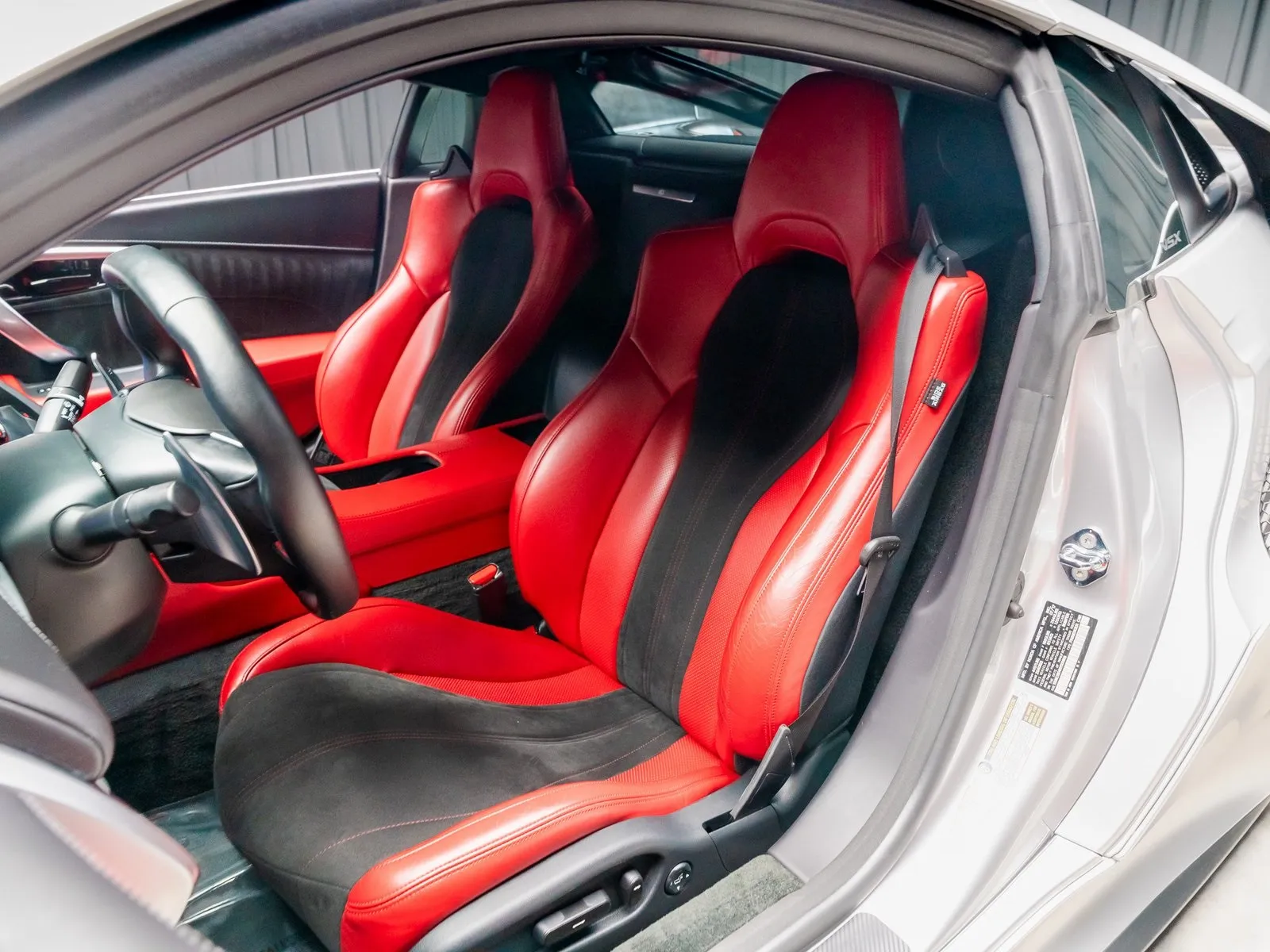 More photos of 2017 Acura NSX at HyperCars, IN