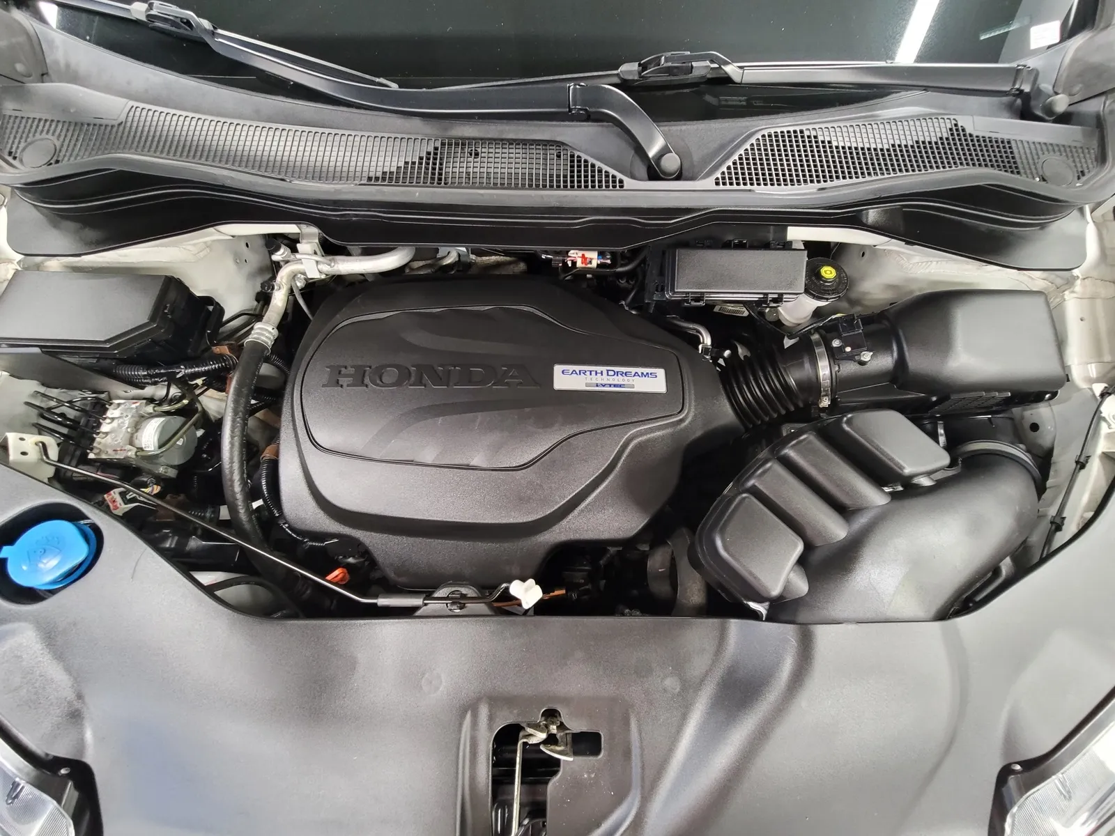 Another view of 2019 Honda Pilot EX-L for sale in New Albany, IN at HyperCars