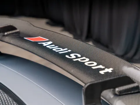 More photos of 2018 Audi R8 5.2 at HyperCars, IN