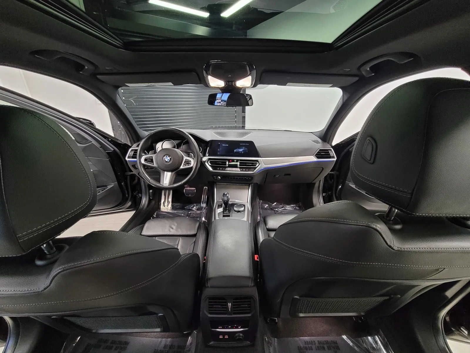 Photos of 2019 BMW 3 Series 330i for sale in New Albany, IN at HyperCars