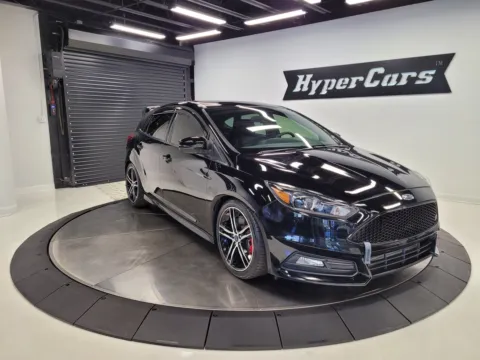 More photos of 2018 Ford Focus ST at HyperCars, IN